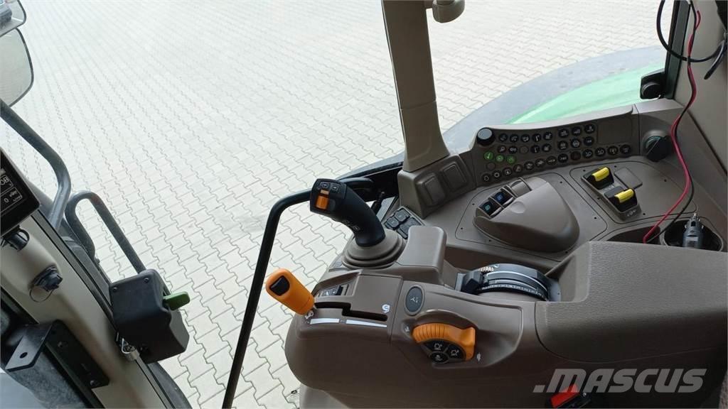 John Deere 6120M Tractors