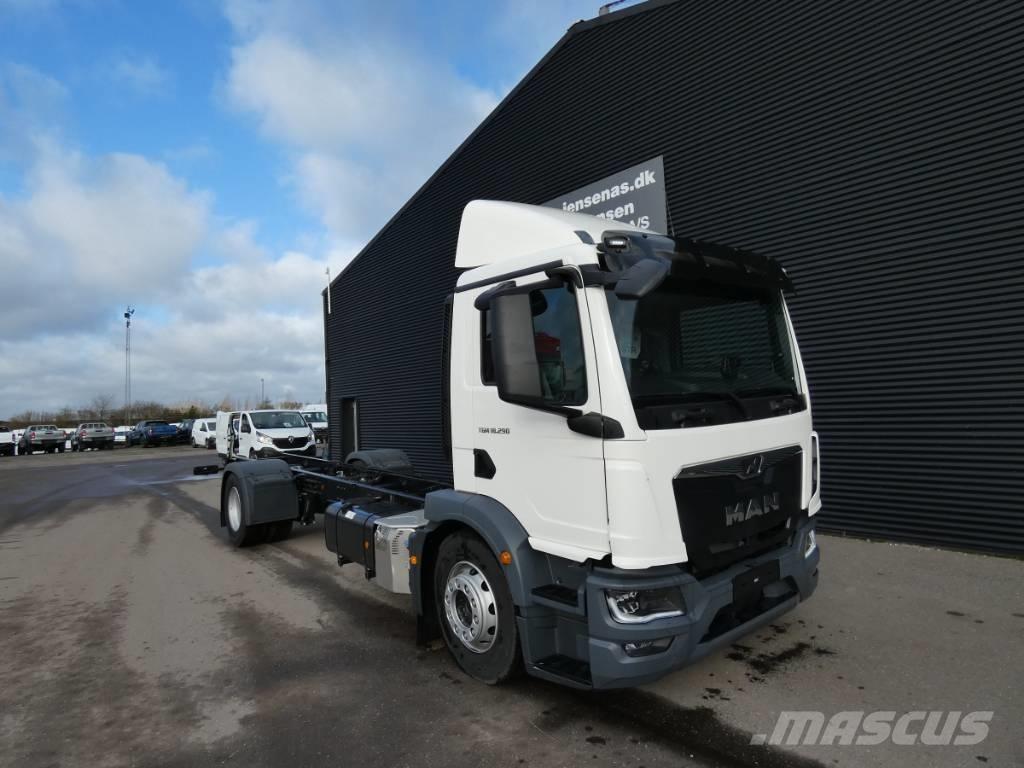 MAN TGM 18.290 Chassis Cab trucks