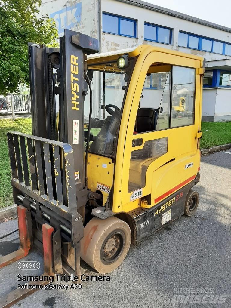 Hyster J2.0XN Electric forklift trucks