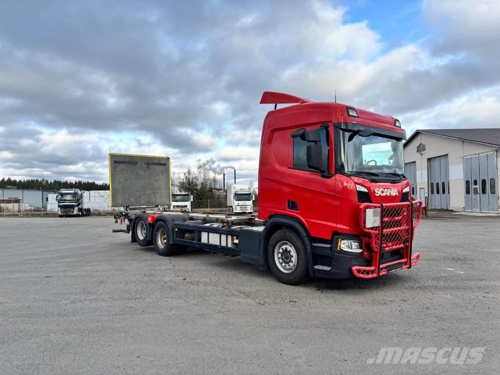 Scania R 540 Chassis Cab trucks