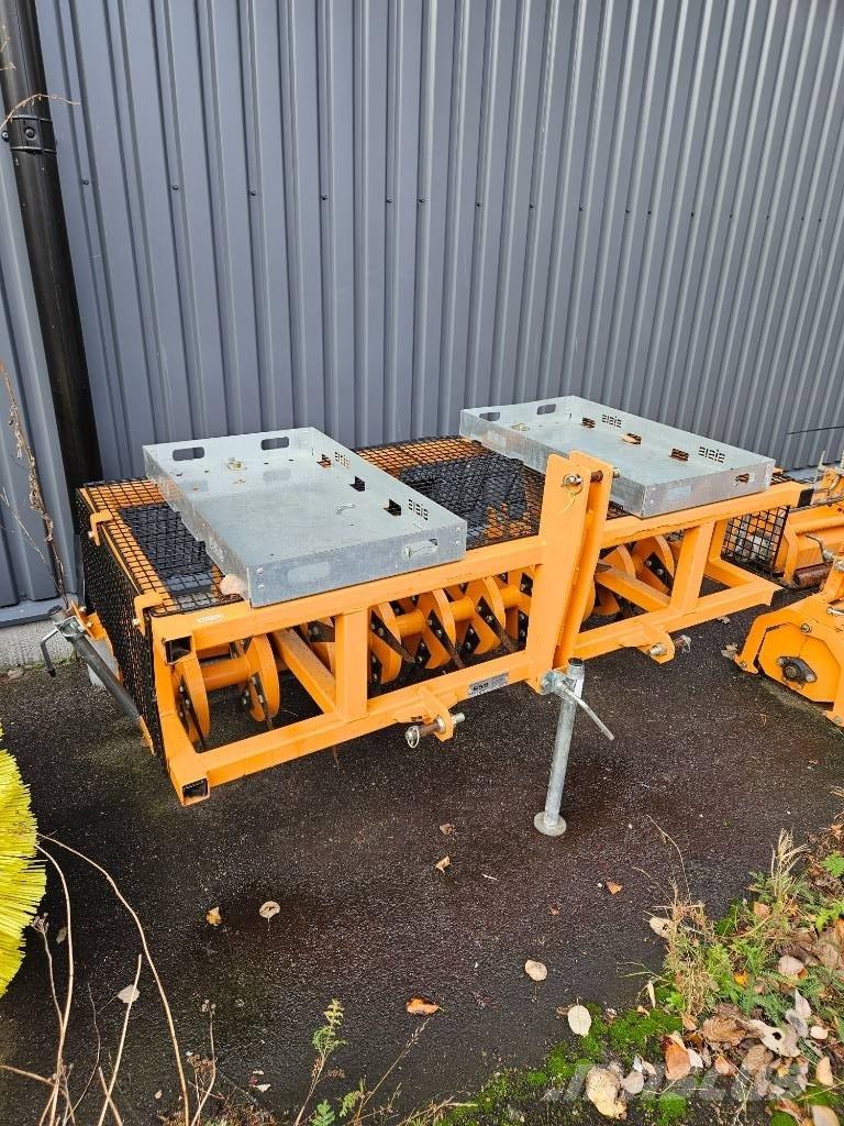 Sisis Multislit 1500 Aerators and dethatchers