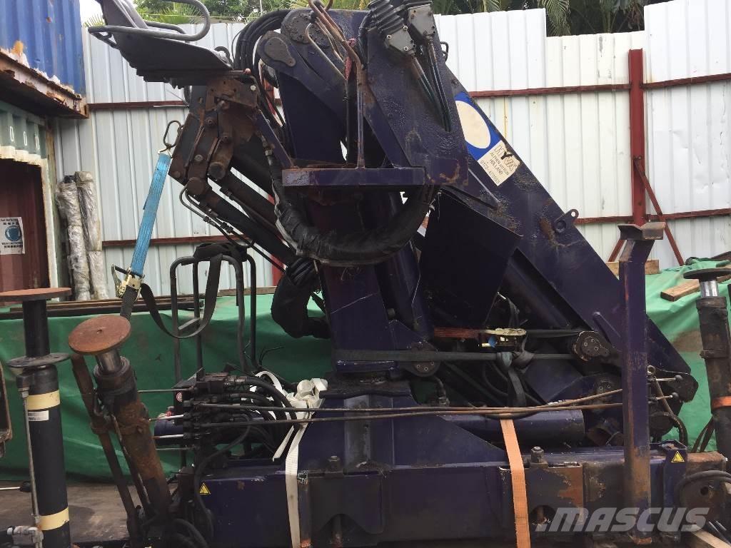 HMF 2223K3 Loader cranes
