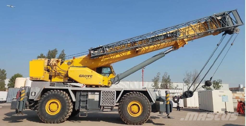 Grove RT 9130 E-2 Rough terrain cranes