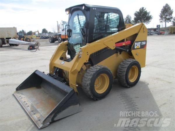 CAT 236 D Skid steer loaders