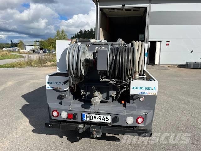 Ford Ranger Sport Combi / vacuum trucks