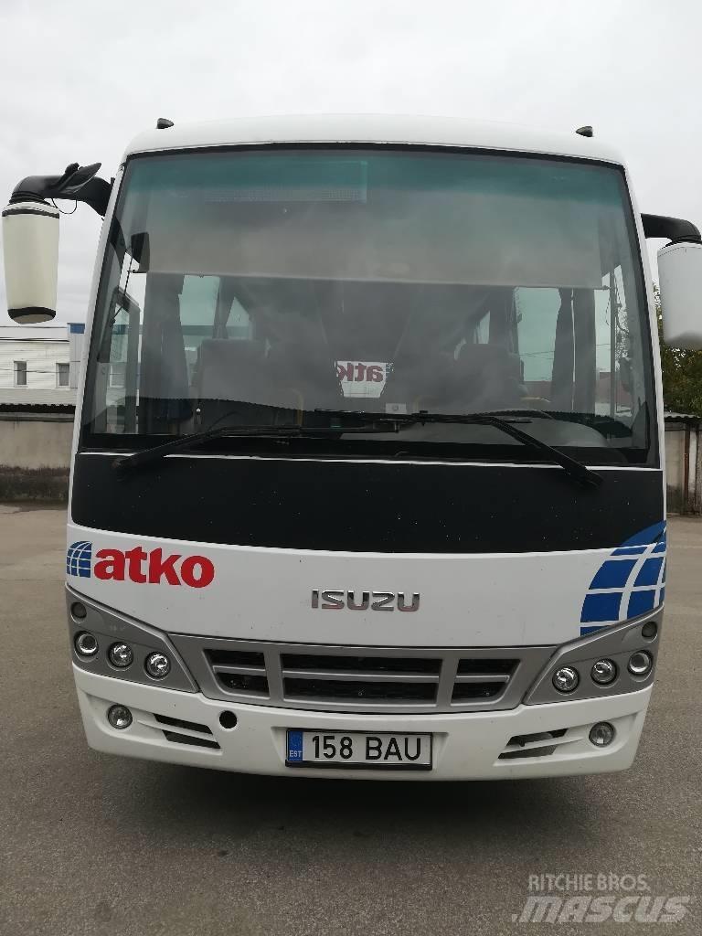 Isuzu Turquoise Intercity buses