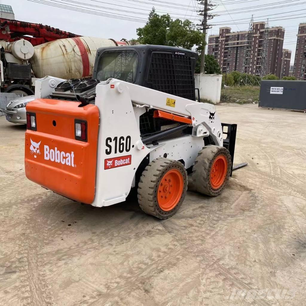 Bobcat S 160 Skid steer loaders