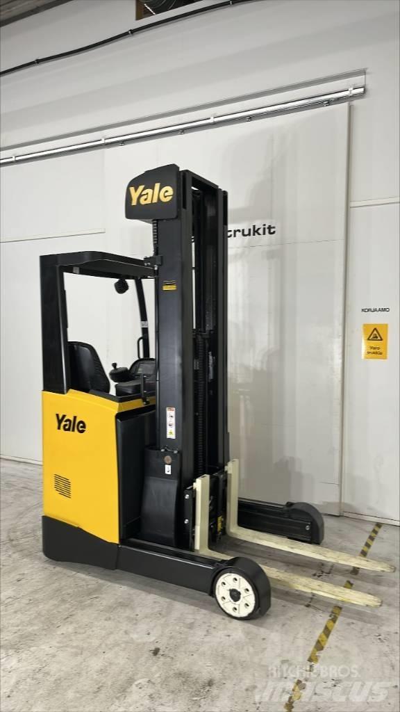 Yale MR 14 Reach trucks