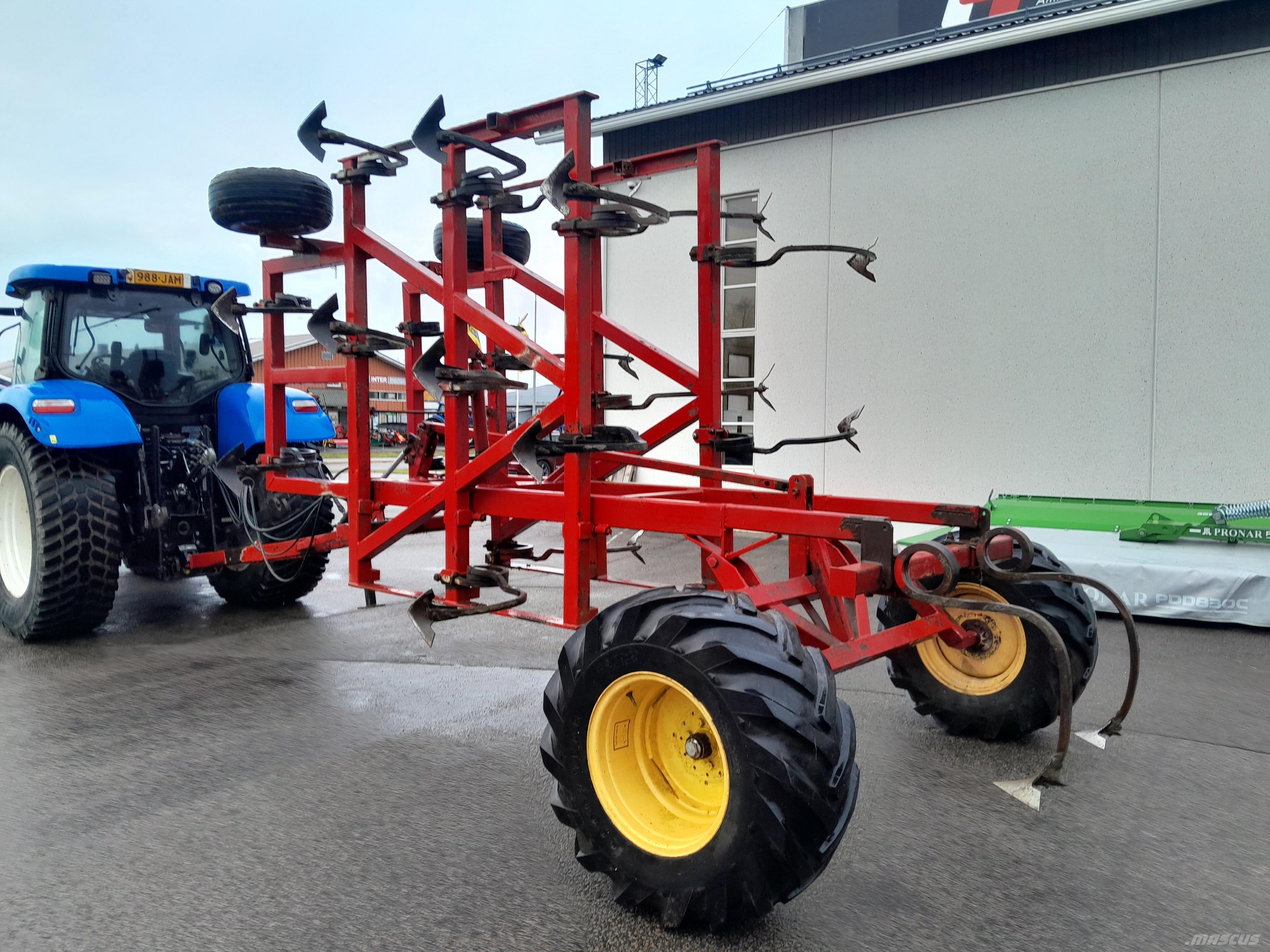 Väderstad Cultus500 Cultivators