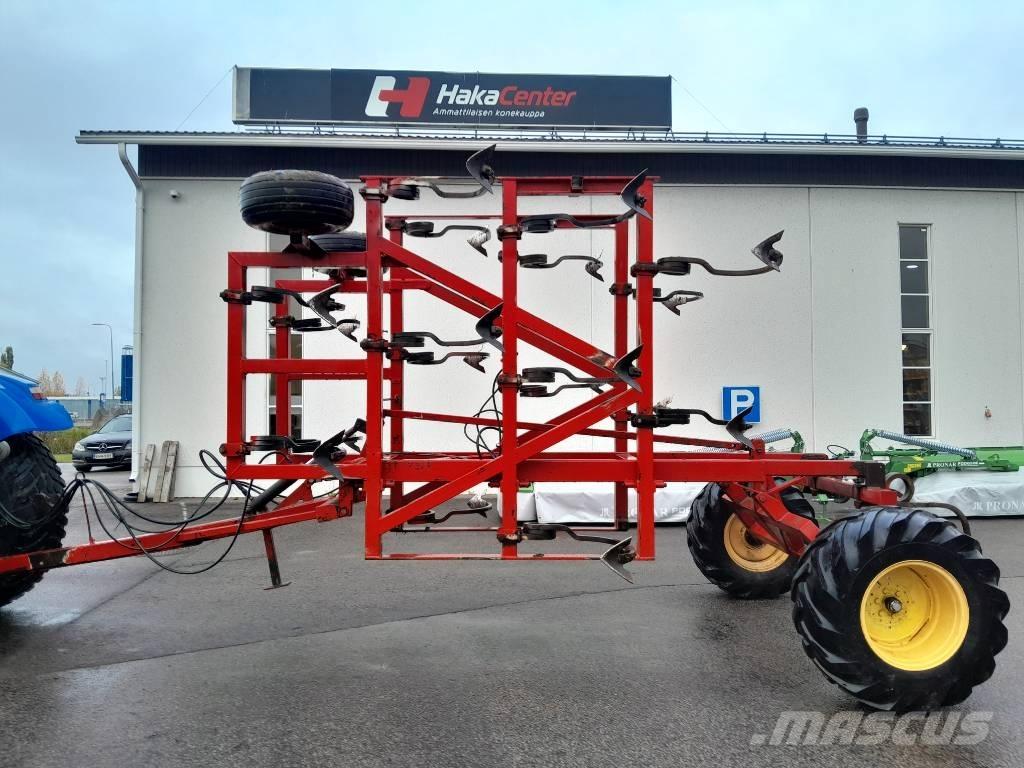 Väderstad Cultus500 Cultivators