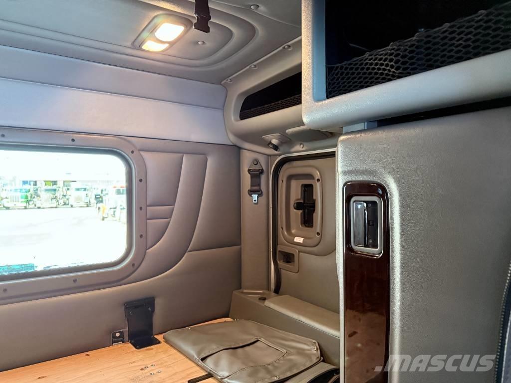 Peterbilt 389 Tractor Units