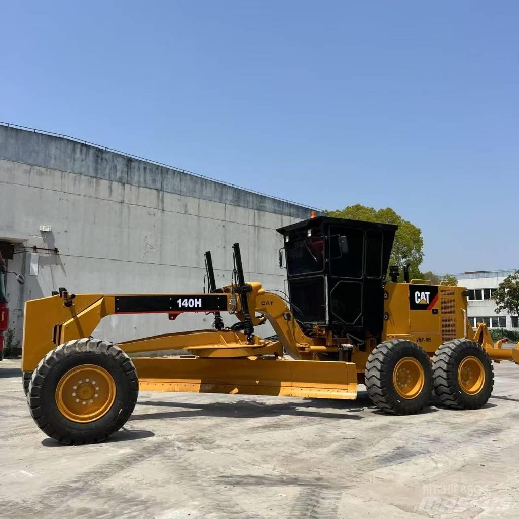 CAT 140h Graders