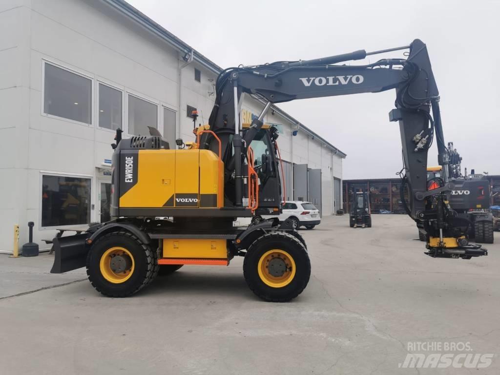 Volvo EWR150E Wheeled excavators