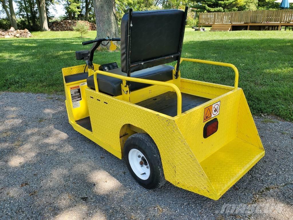Cushman Minute Miser Towing trucks