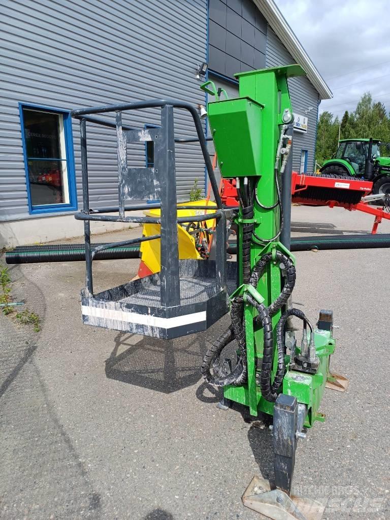 Avant Leguan 50 Vertical mast lifts