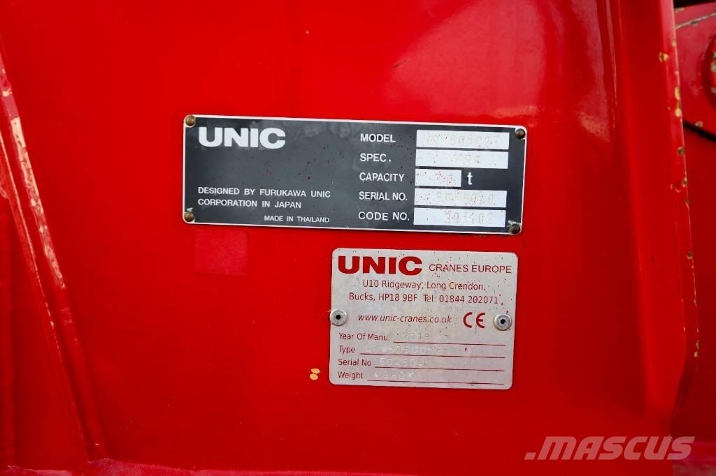 Unic URW-506 Mini cranes
