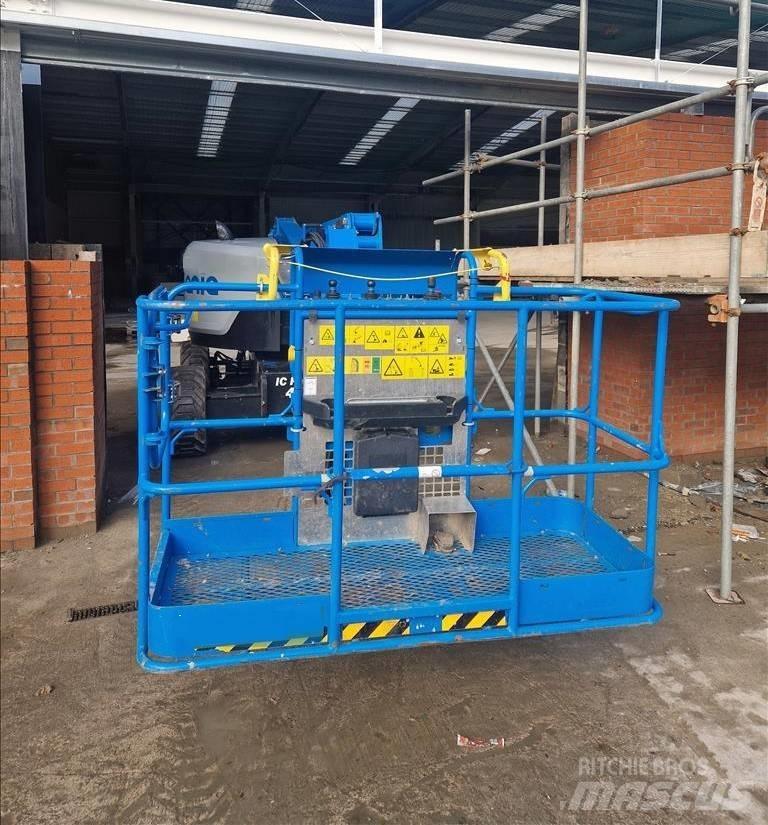 Genie Z 45/25 XC Articulated boom lifts