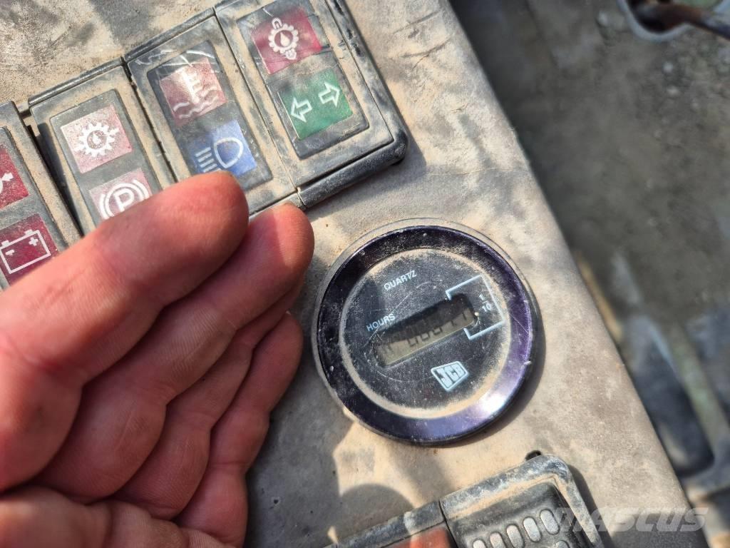 JCB 926 Rough terrain trucks