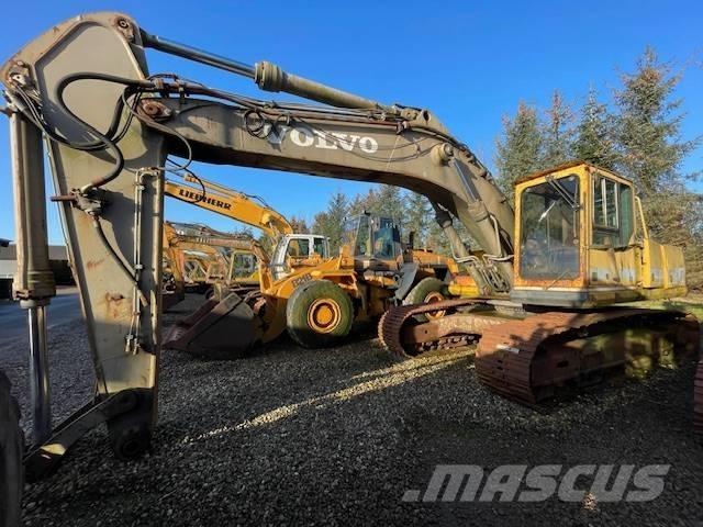Volvo EC340 Crawler excavators