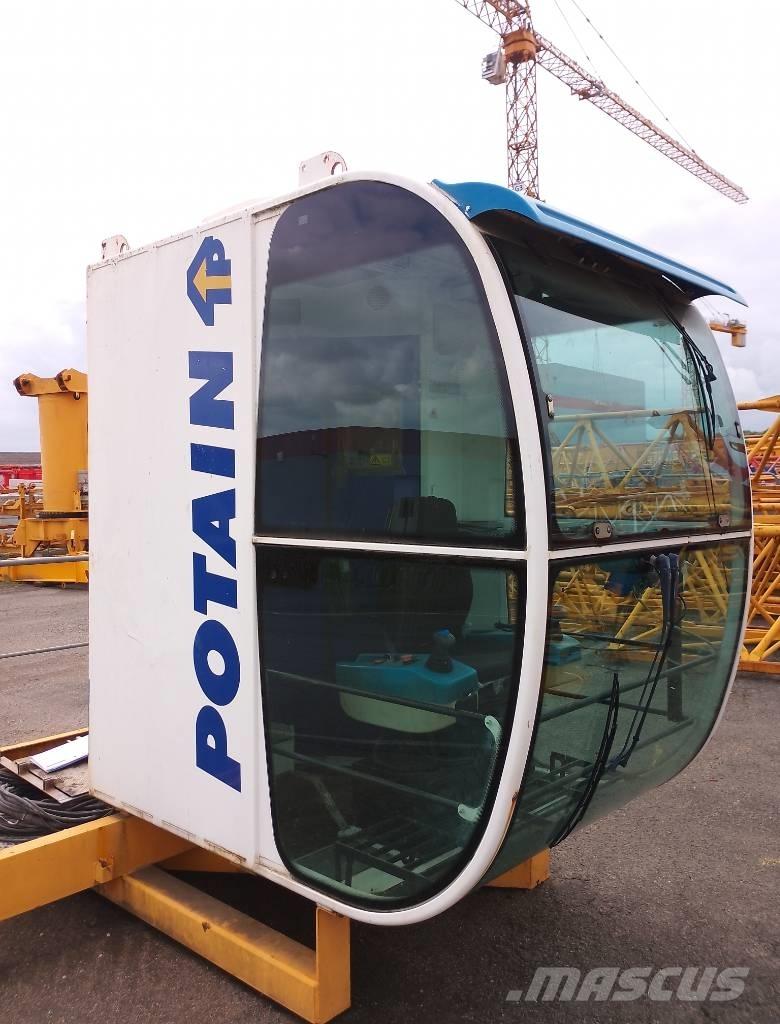 Potain MD208A Tower cranes