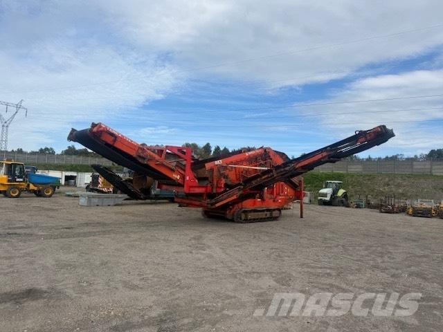Terex Finlay 883 Mobile screeners
