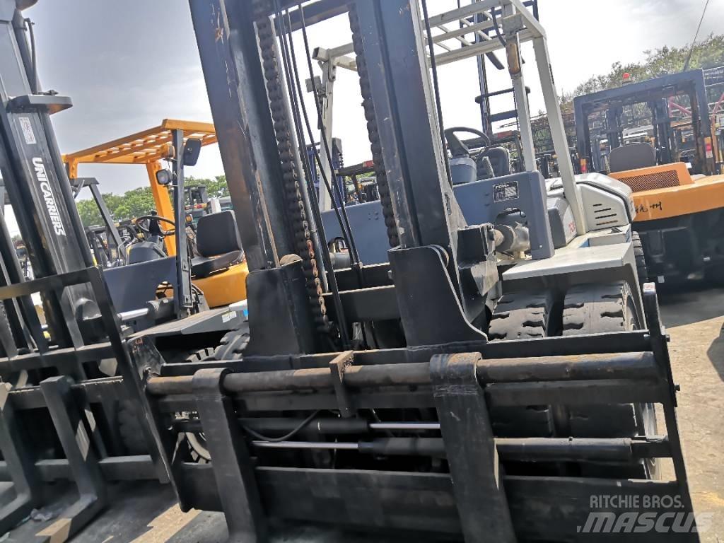 TCM 100 Diesel trucks