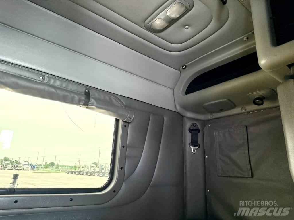 Peterbilt 389 Tractor Units