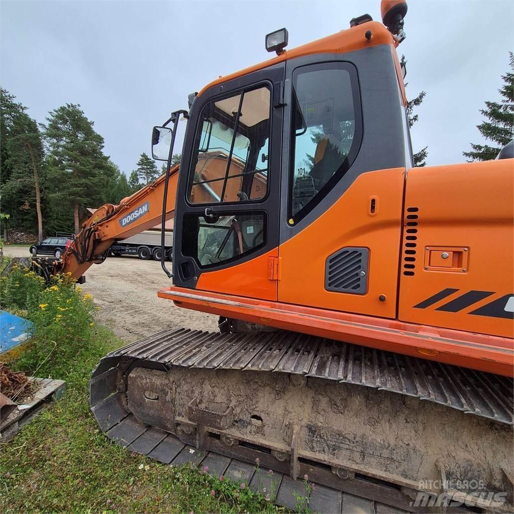 Doosan DX 160LC Crawler excavators