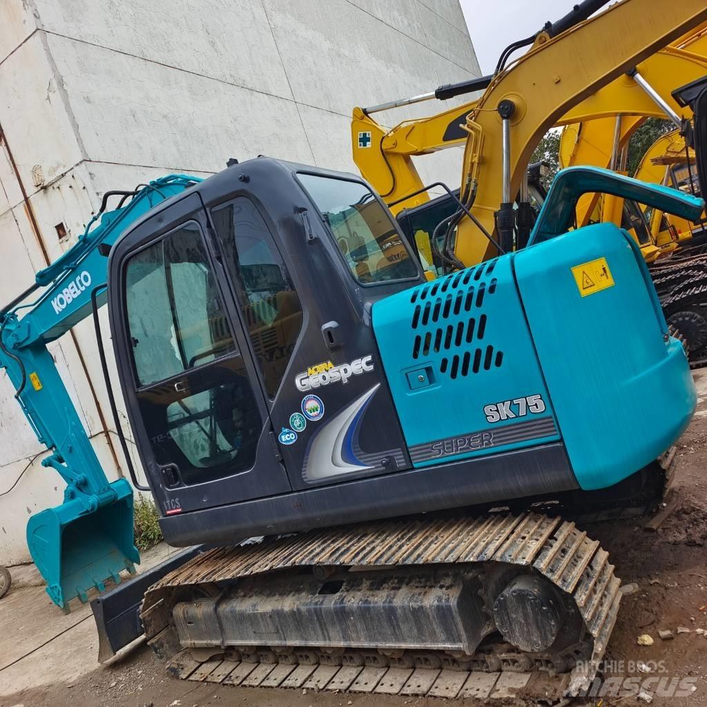 Kobelco SK 75 Midi excavators  7t - 12t