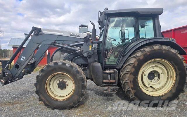 Valtra N141 HiTech Tractors