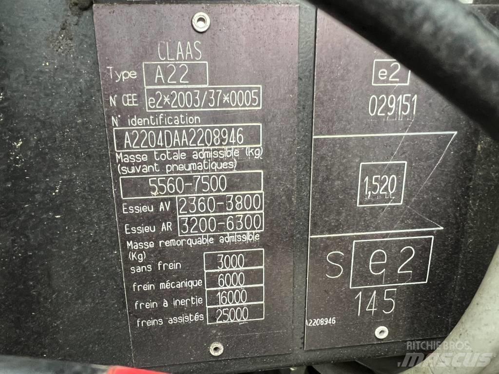 CLAAS Axos 310 Tractors