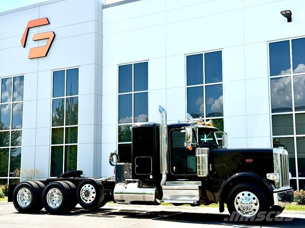 Peterbilt 389 Tractor Units