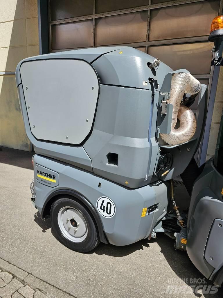 Kärcher MC130 Sweepers