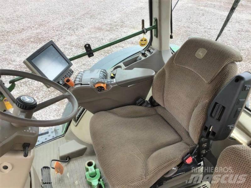 John Deere 8320 R Tractors