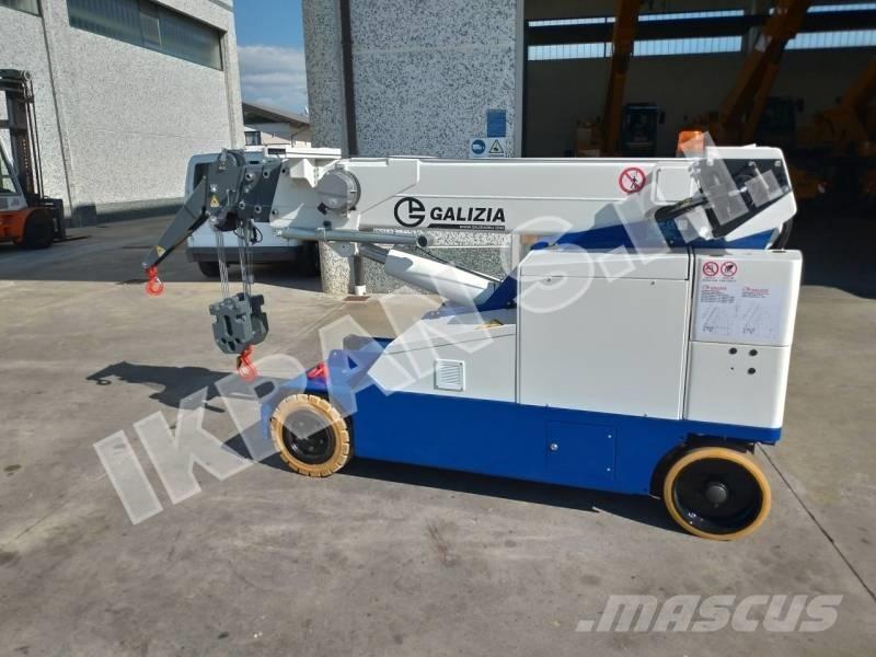 Galizia GF42 Mini cranes