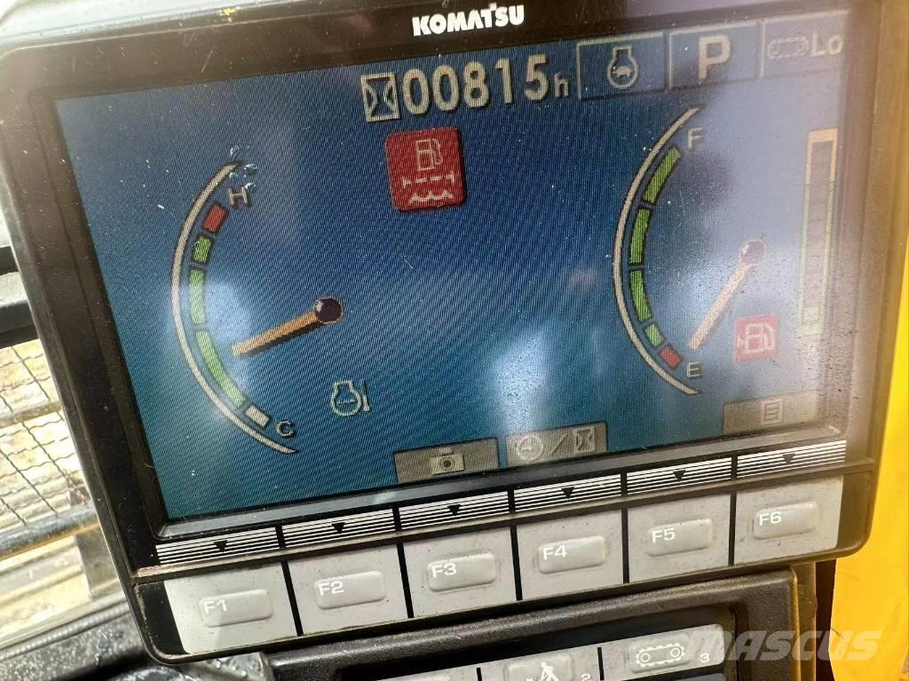 Komatsu PC220-8 Crawler excavators