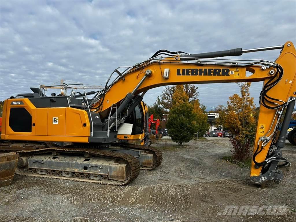 Liebherr R926 Crawler excavators