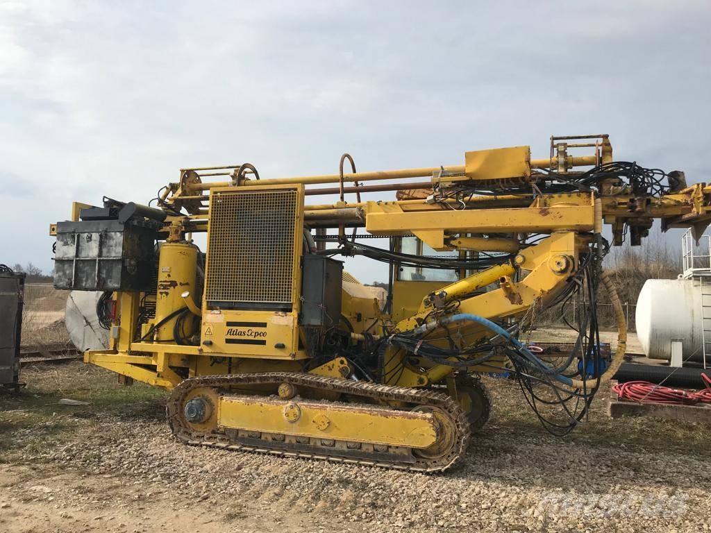 Atlas Copco HC 860 Surface drill rigs