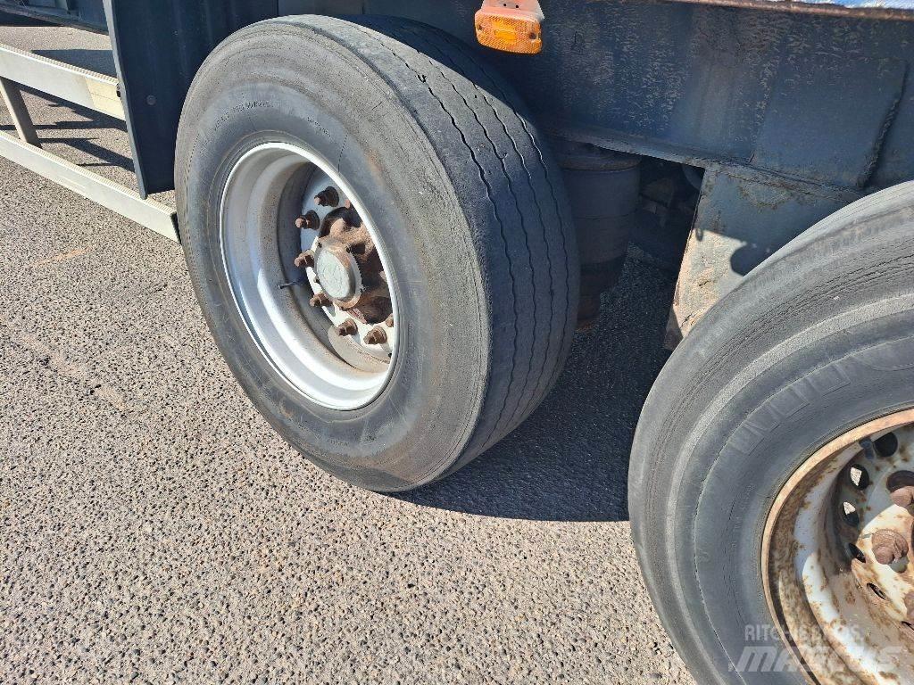  Ligthart 1227 TA Curtainsider semi-trailers