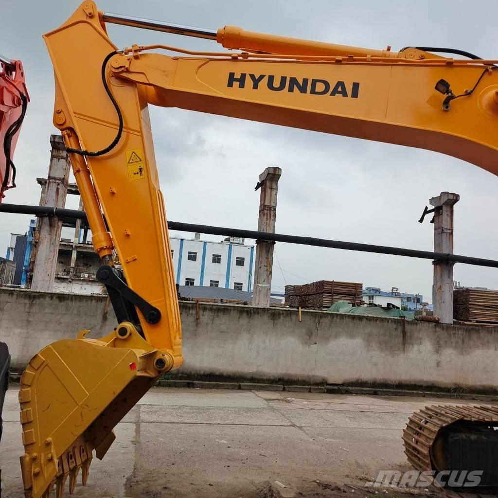 Hyundai 220 LC -9S Crawler excavators