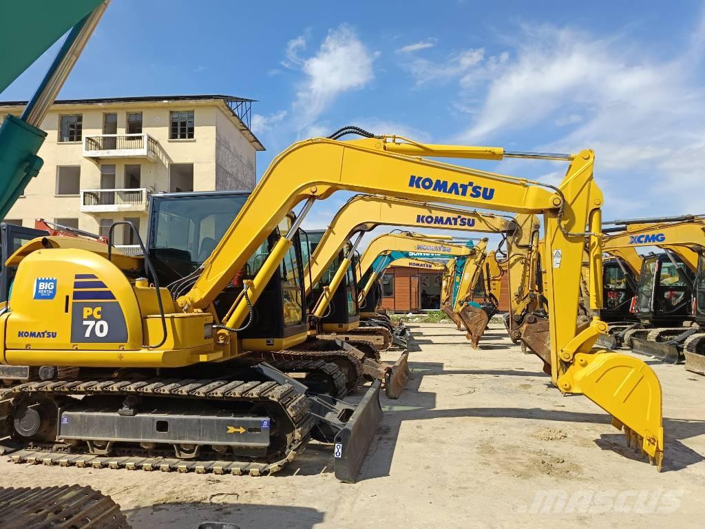 Komatsu PC 70 Midi excavators  7t - 12t