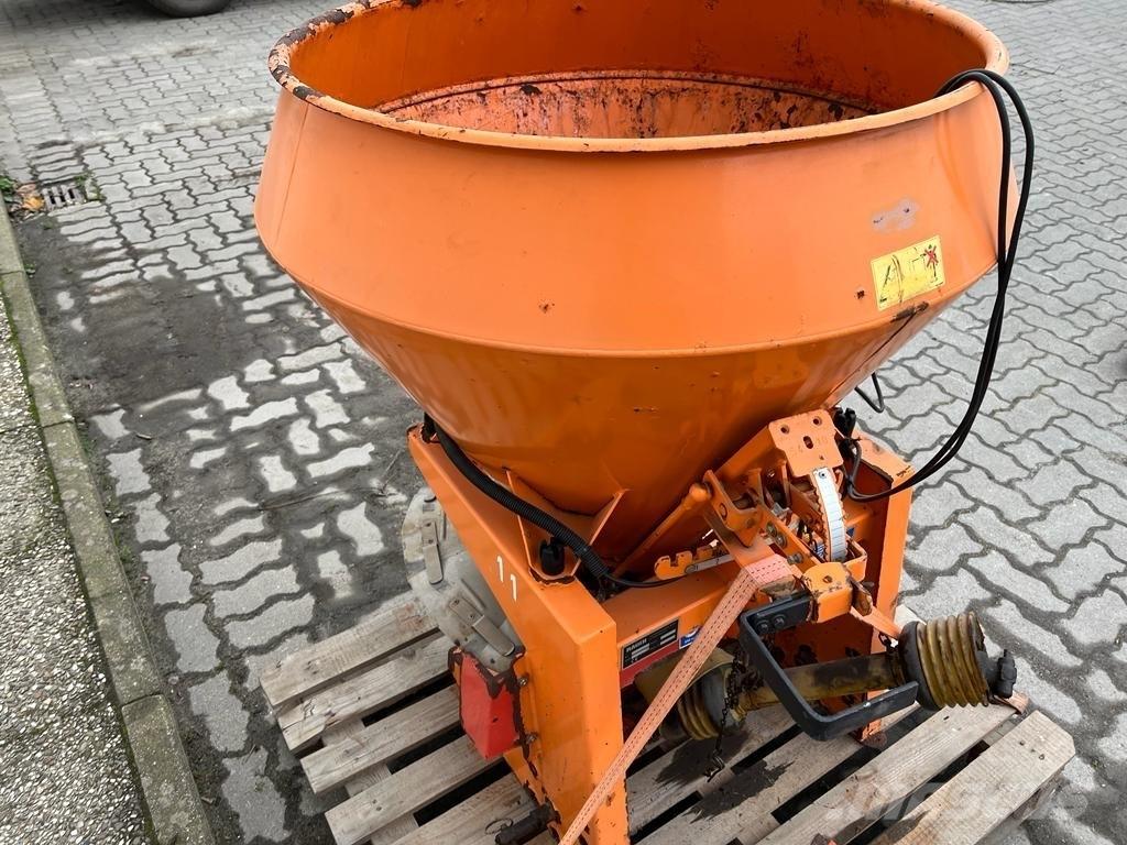 Rauch SA 360 Sand and salt spreaders
