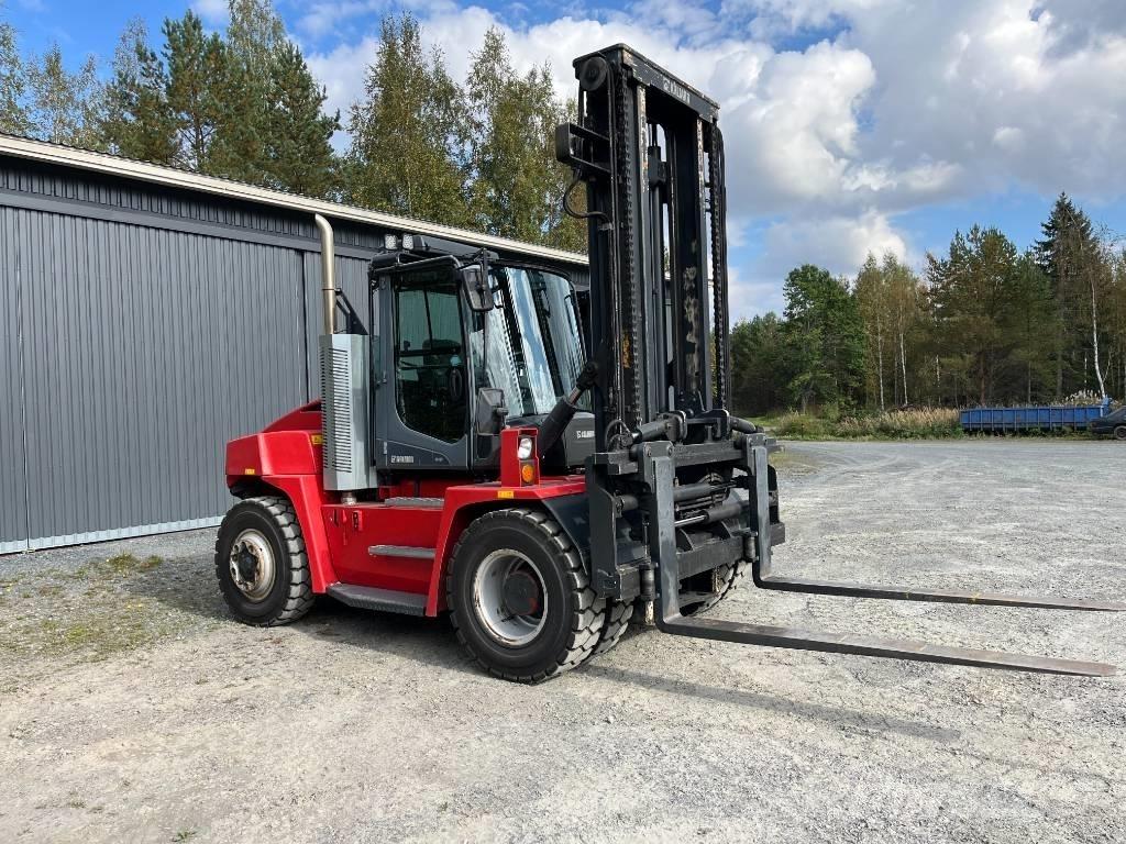 Kalmar DCG 90-6 Diesel trucks