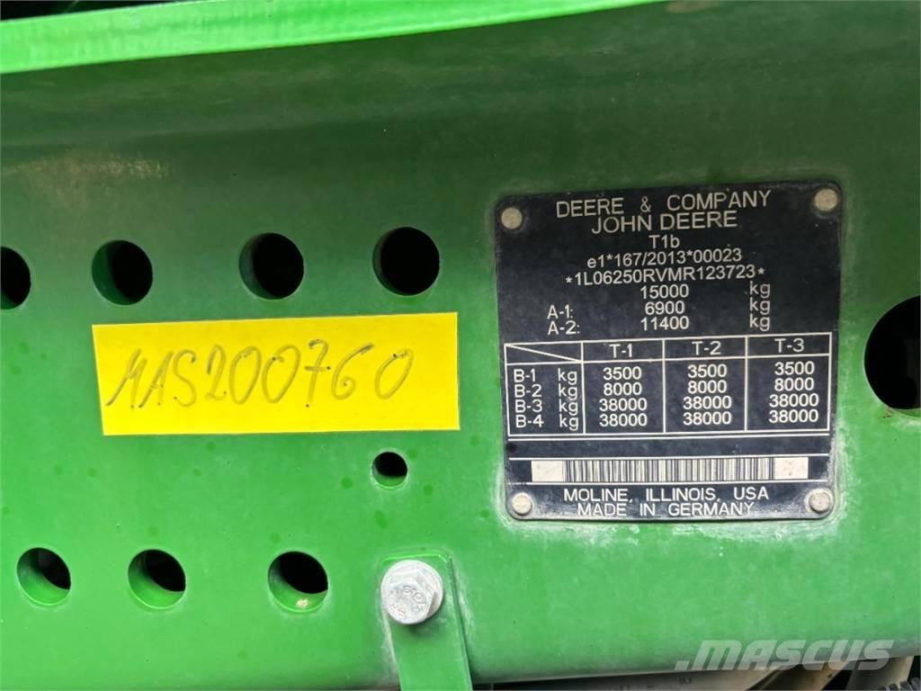 John Deere 6250R Tractors