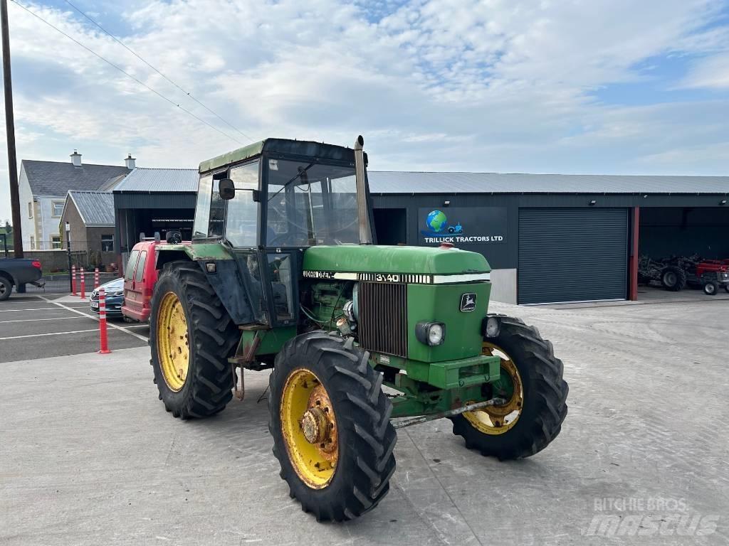 John Deere 3140 Tractors