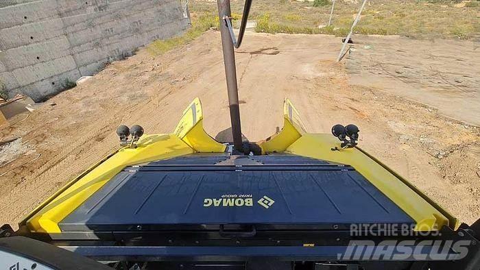 Bomag BF700C-2 Construction - Others