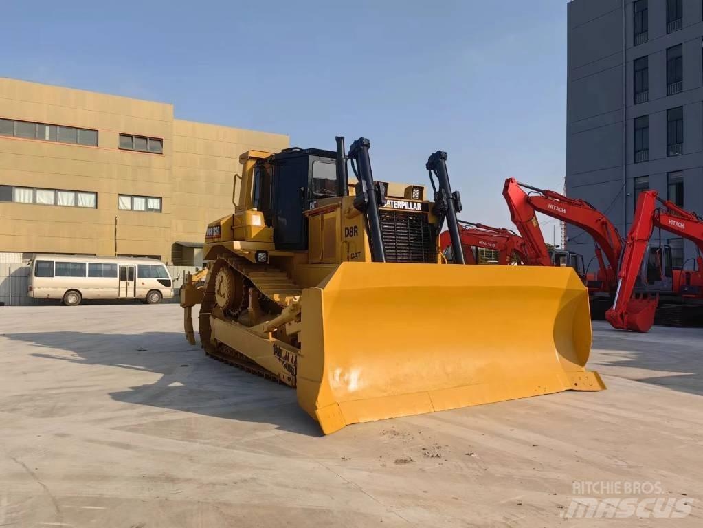 CAT D8R Crawler dozers