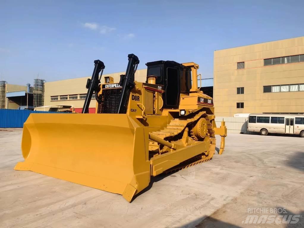 CAT D8R Crawler dozers