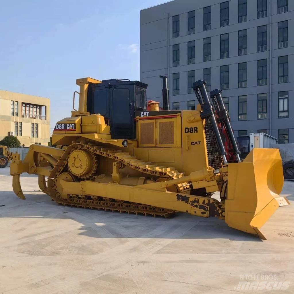 CAT D8R Crawler dozers