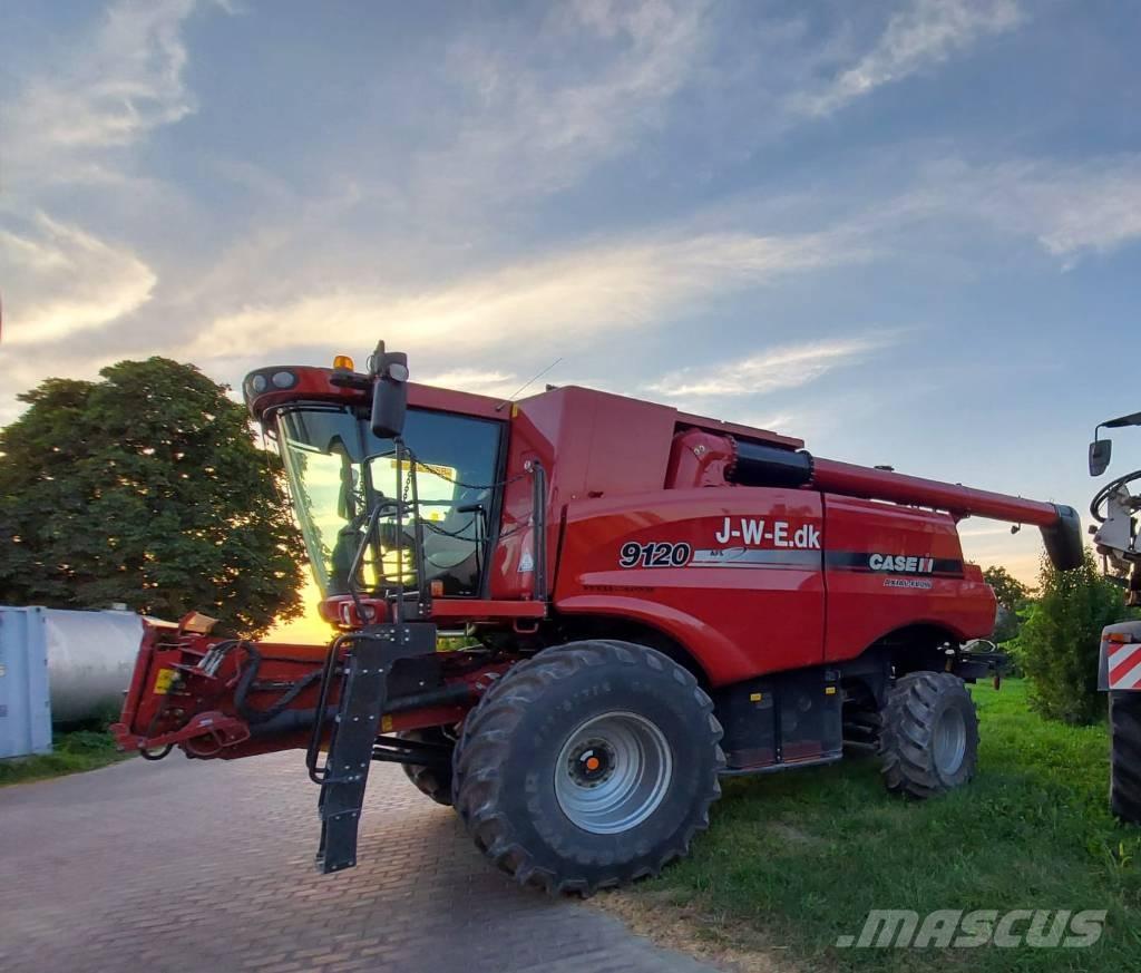 CASE 9120 Combine harvesters